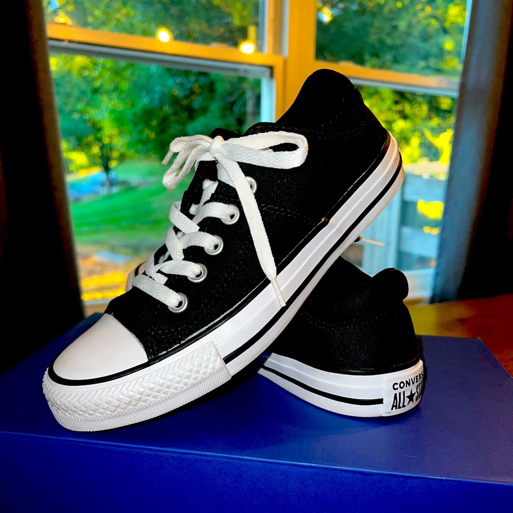 Converse Chuck Taylor All Star low top sneakers